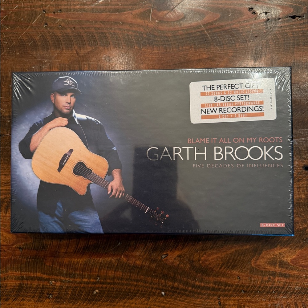 NWT Blame It All On My Roots (8-Disc Set) - Black & Tan